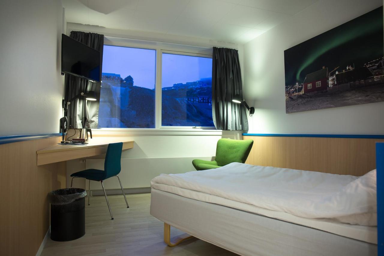 Hotel Qaqortoq Экстерьер фото